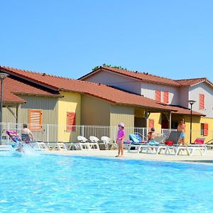 Lagrange Grand Bleu Vacances – Résidence La Grenadine